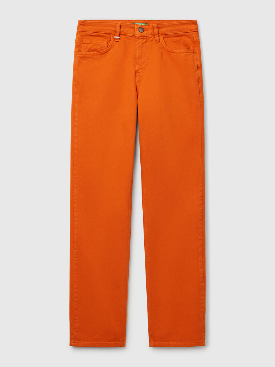 STRAIGHT LEG JEANS