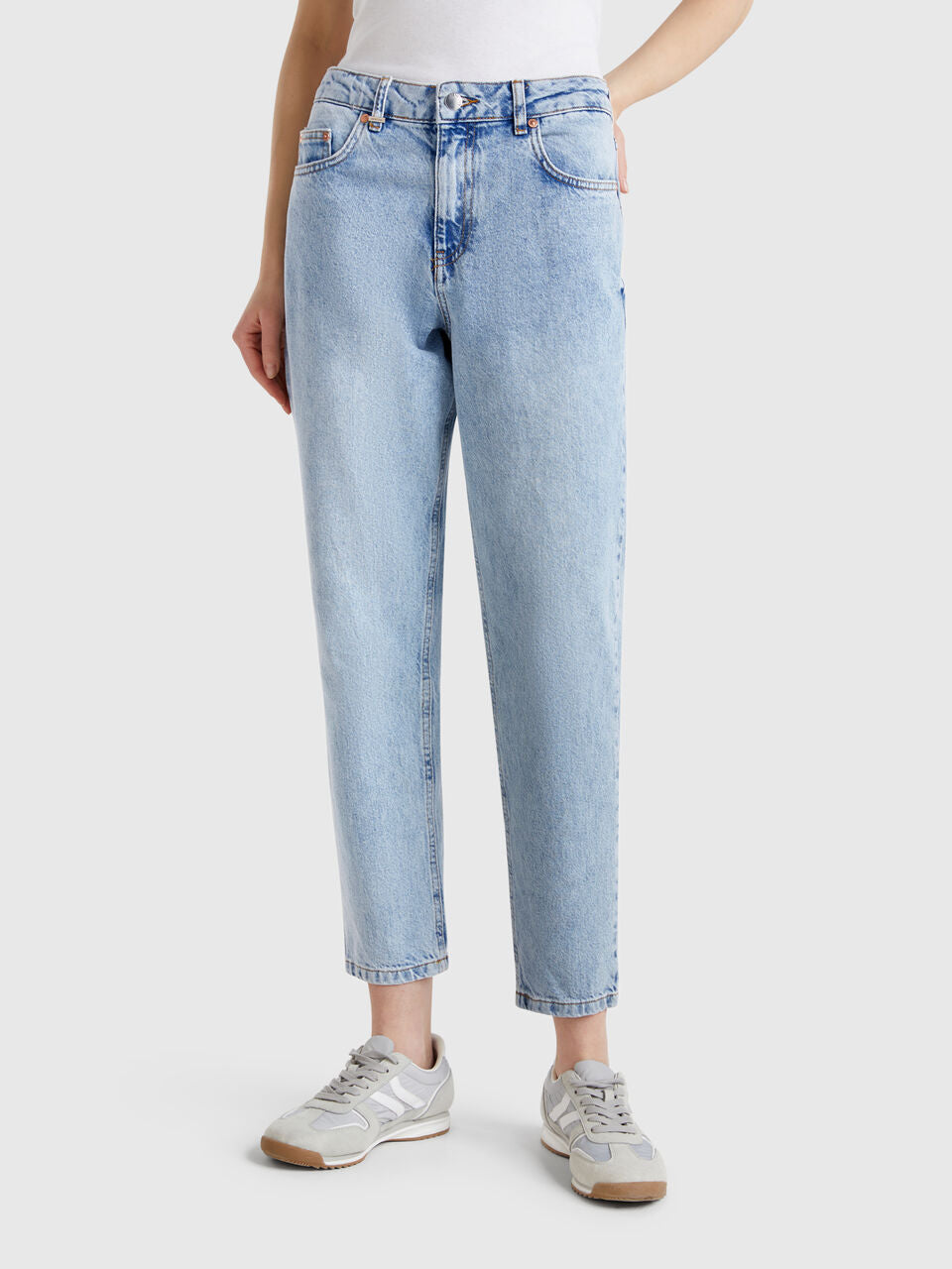 MOM FIT JEANS
