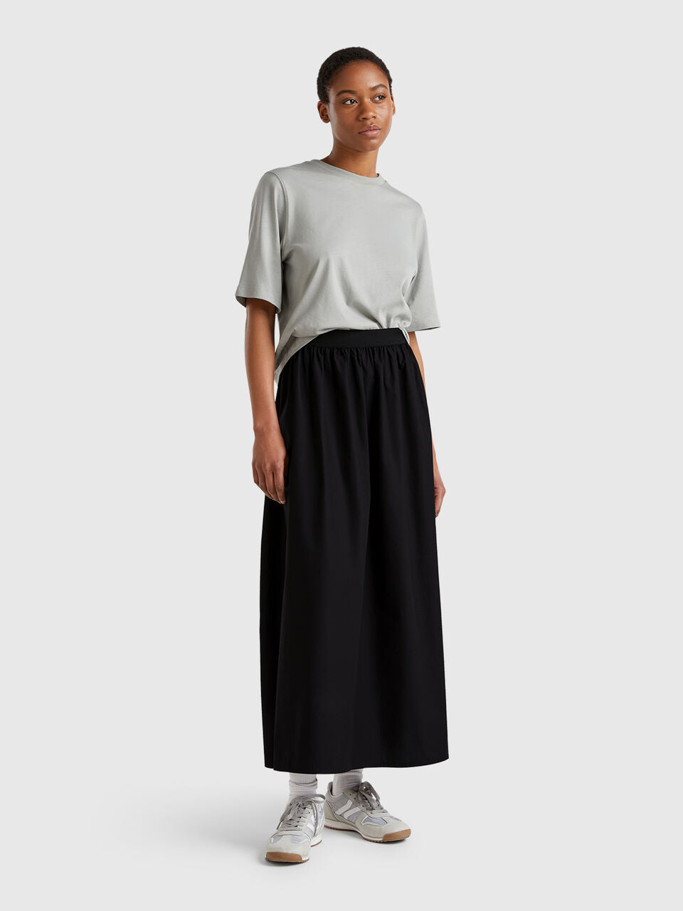 MIDI SKIRT