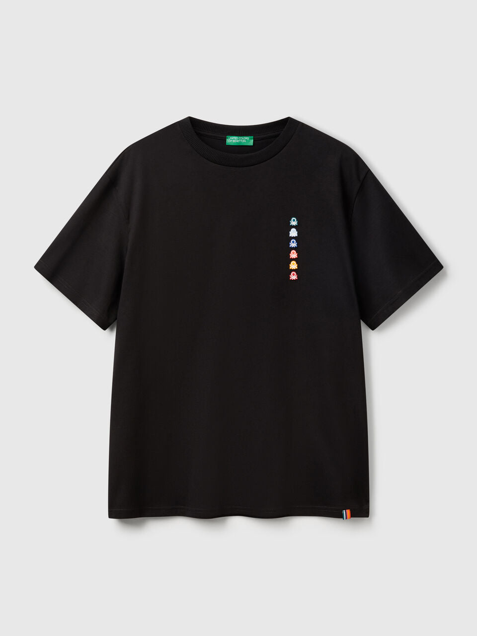 OVERSIZED T-SHIRT WITH PATCH