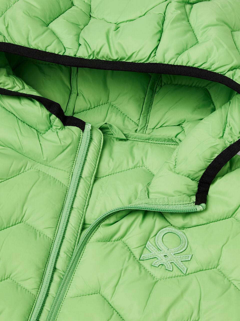 PADDED VEST WITH HOOD