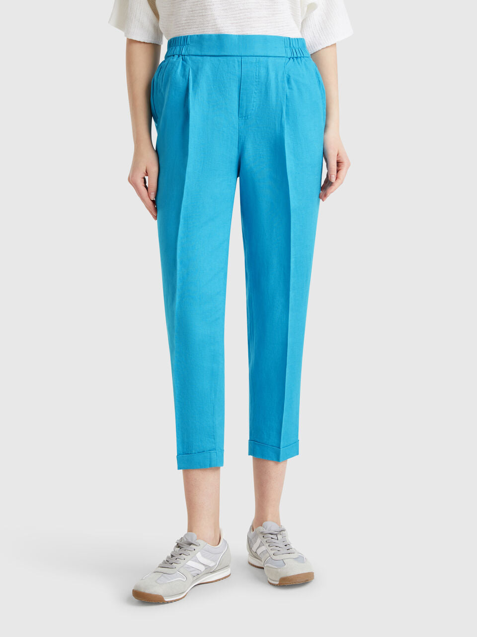 CROPPED TROUSERS IN 100% LINEN
