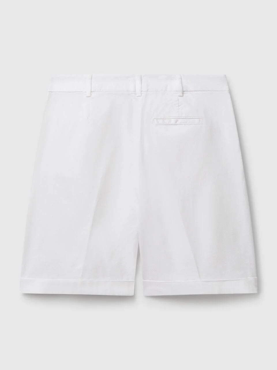 BERMUDAS WITH CUFF IN STRETCH COTTON