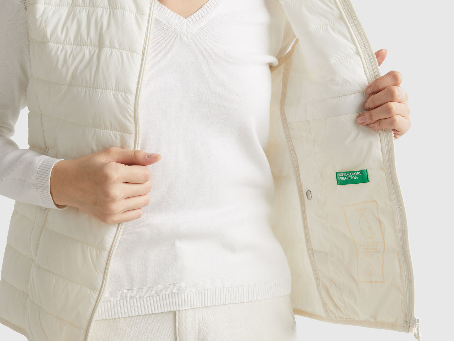 SLEEVELESS PUFFER JACKET WITH RECYCLED WADDING