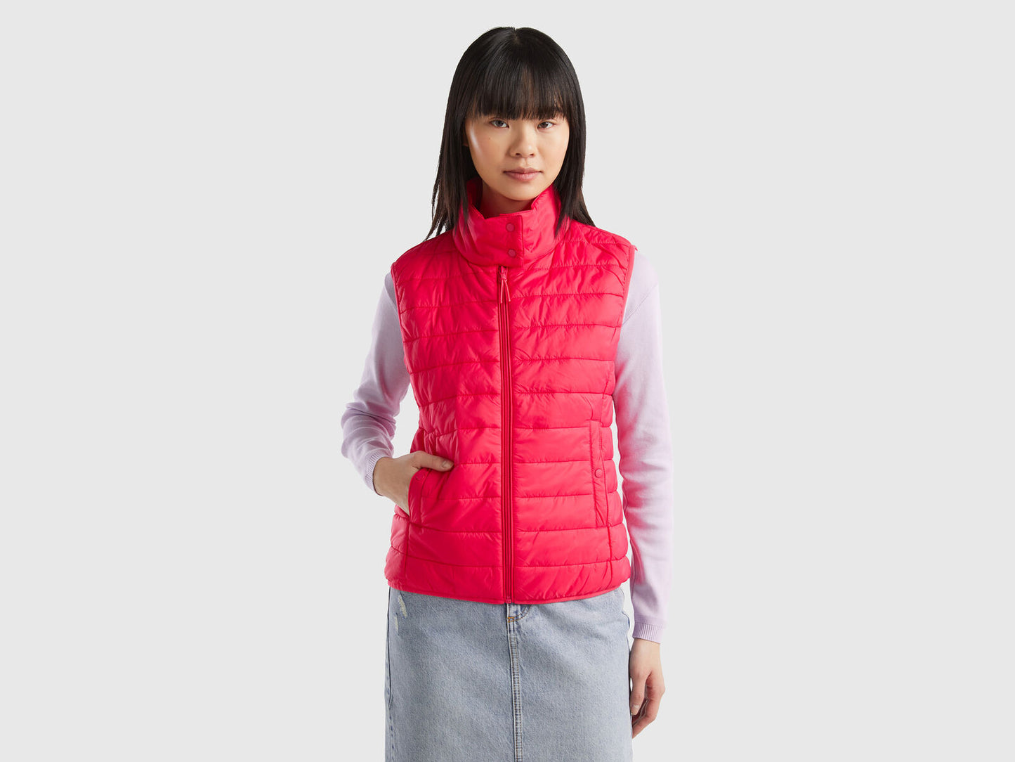 SLEEVELESS PUFFER JACKET WITH RECYCLED WADDING