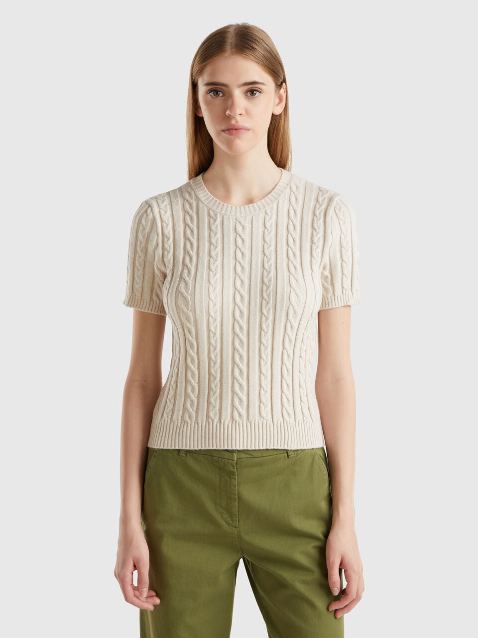 FLOWY SWEATER WITH SHORT SLEEVES