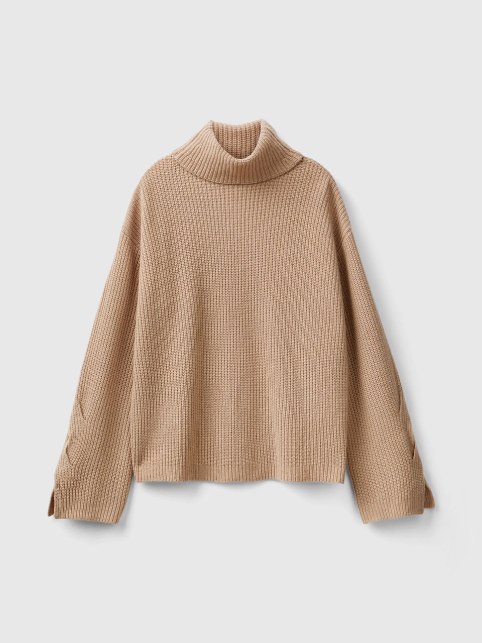 TURTLENECK WITH WIDE COLLAR