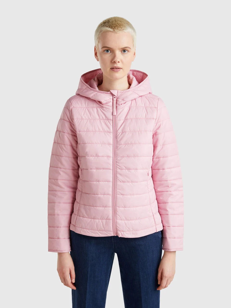 SLEEVELESS SLIM FIT JACKET WITH PADDING