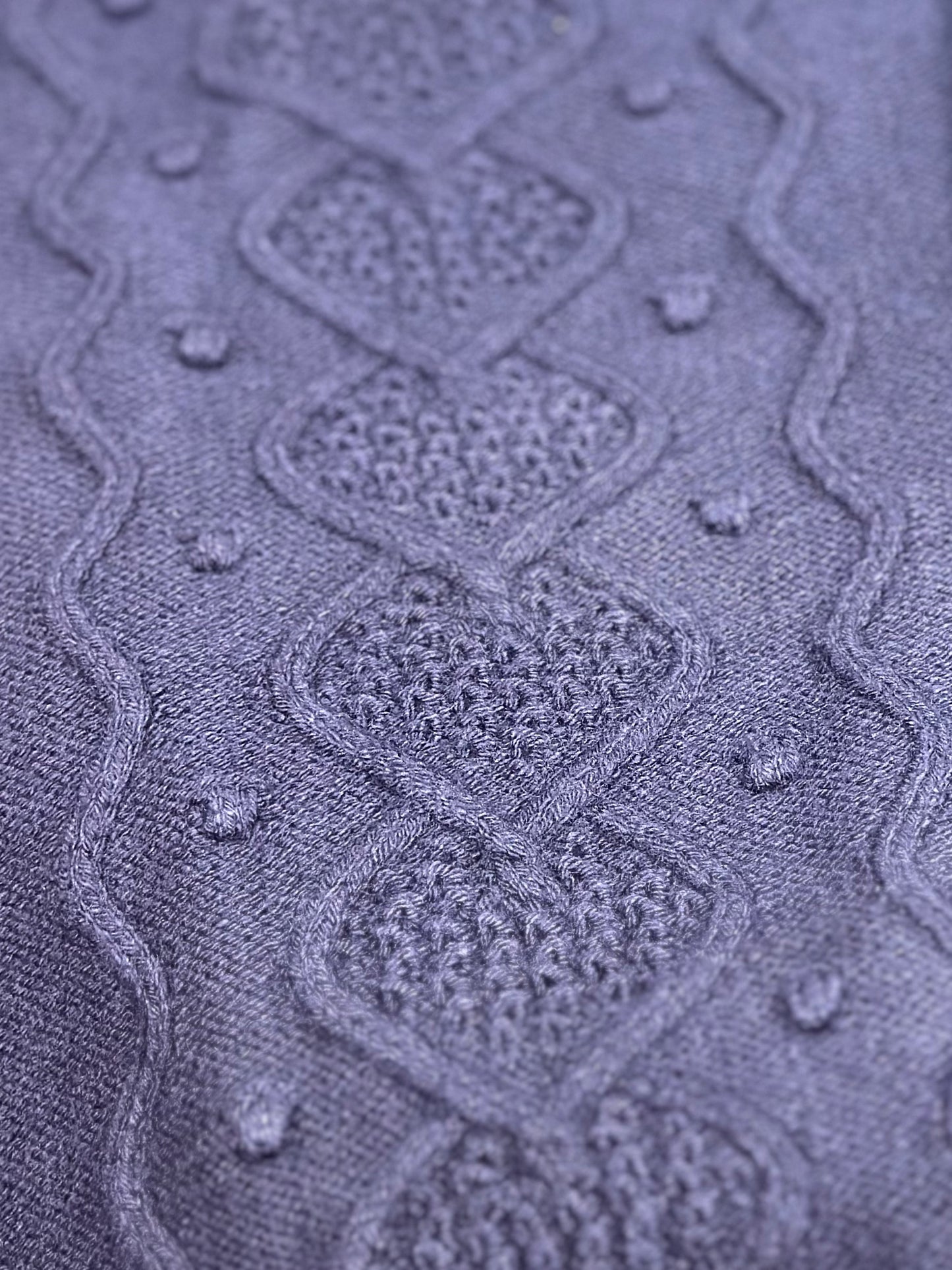KNIT VEST