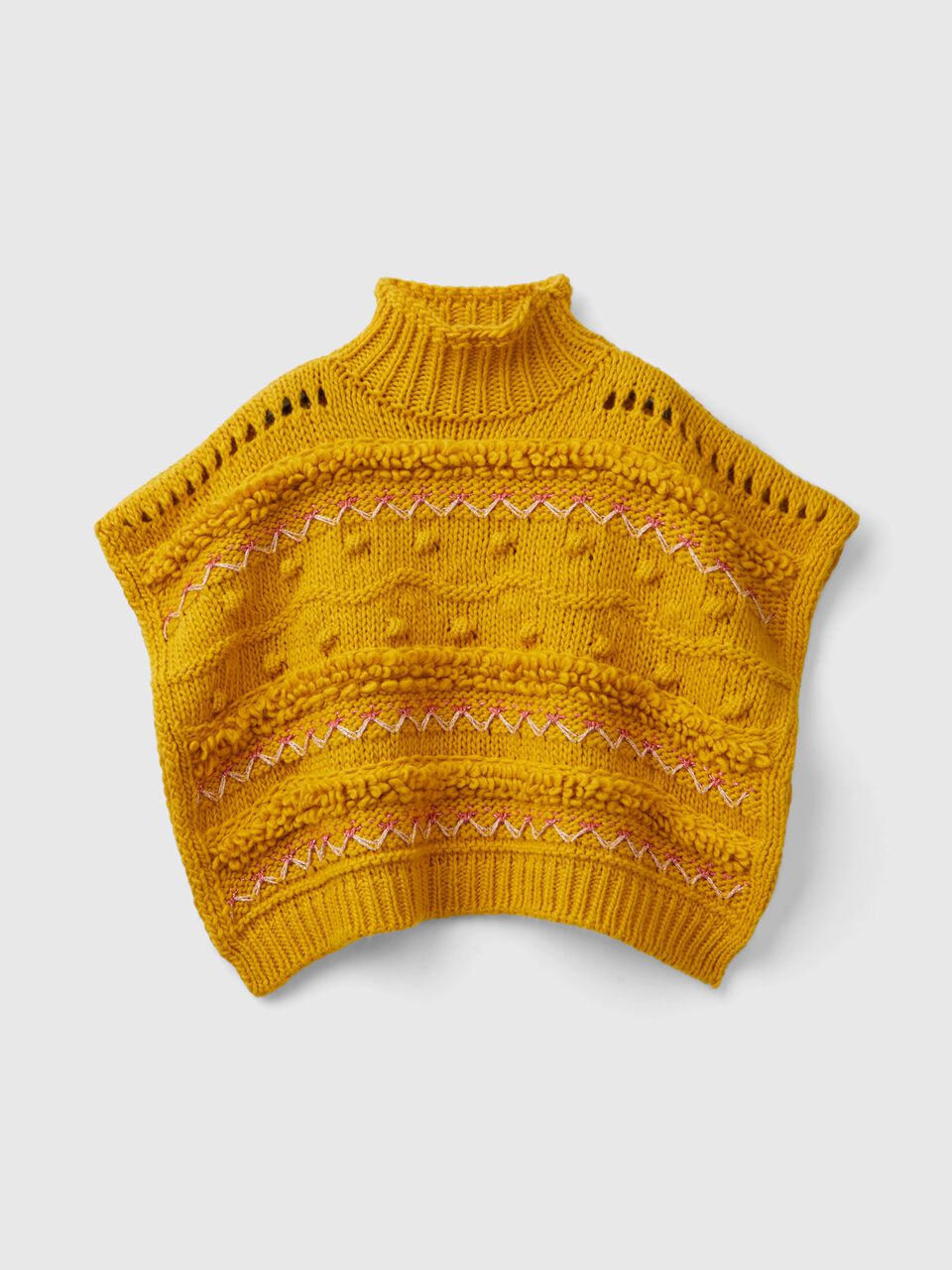 KNIT CAPE WITH LUREX