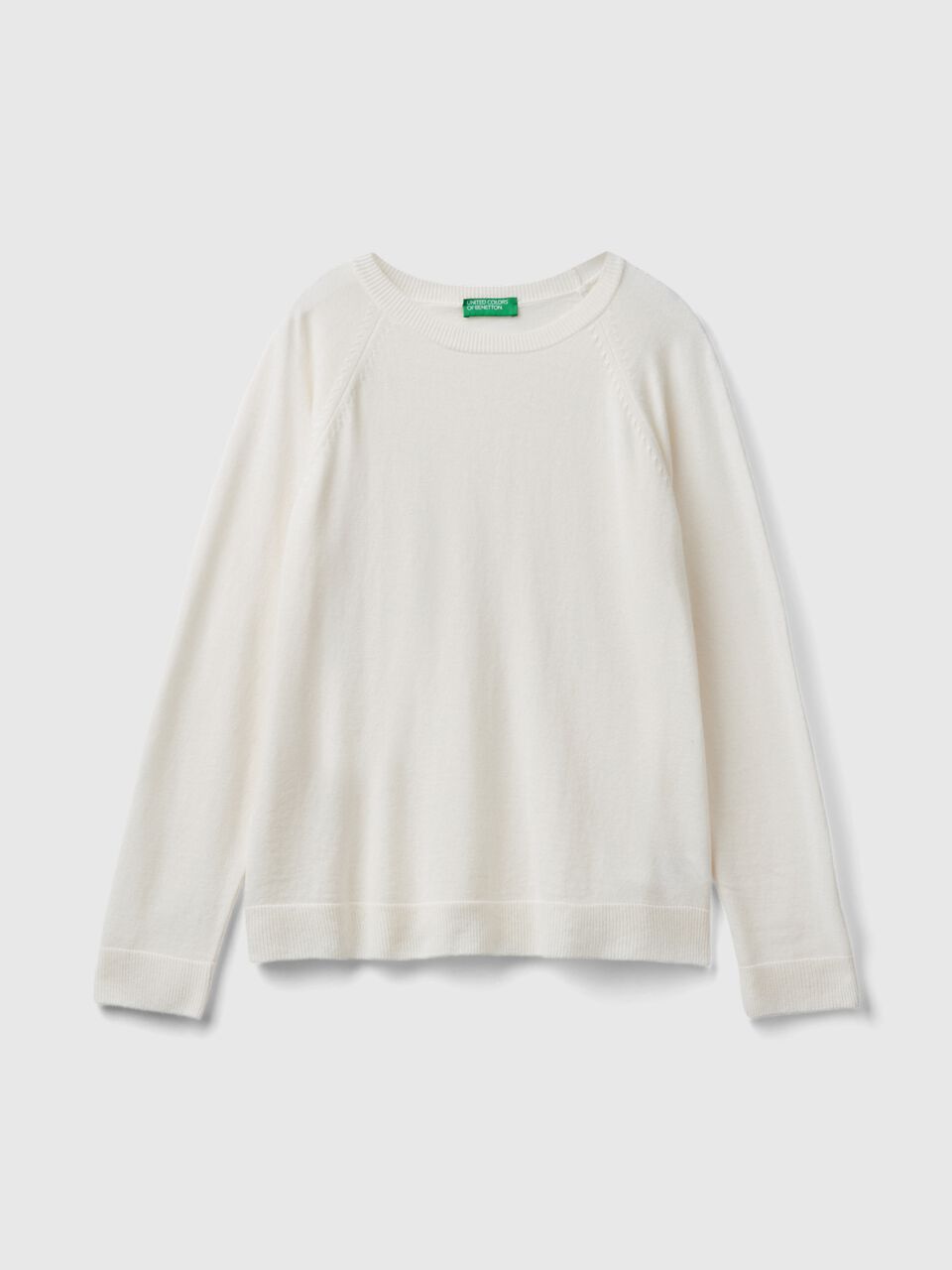 CAMEL CREW NECK SWEATER IN CASHMERE AND WOOL BLEND