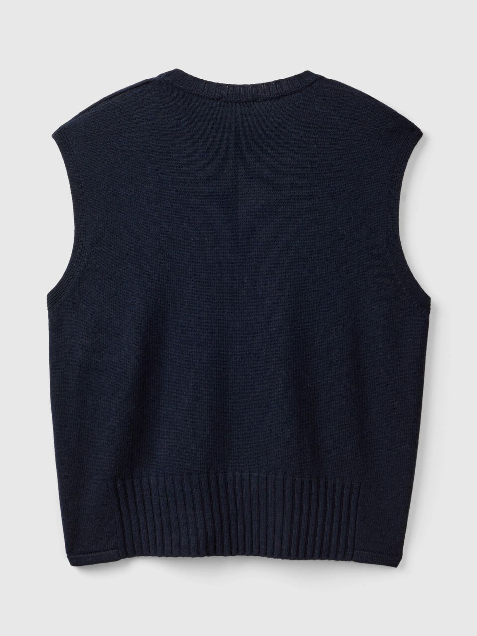 VEST IN WOOL AND VISCOSE BLEND