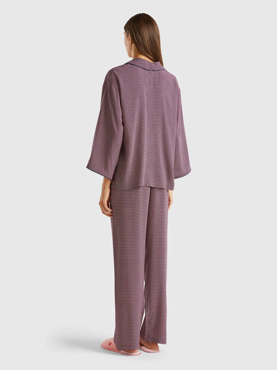 PATTERNED PYJAMAS IN PURE VISCOSE