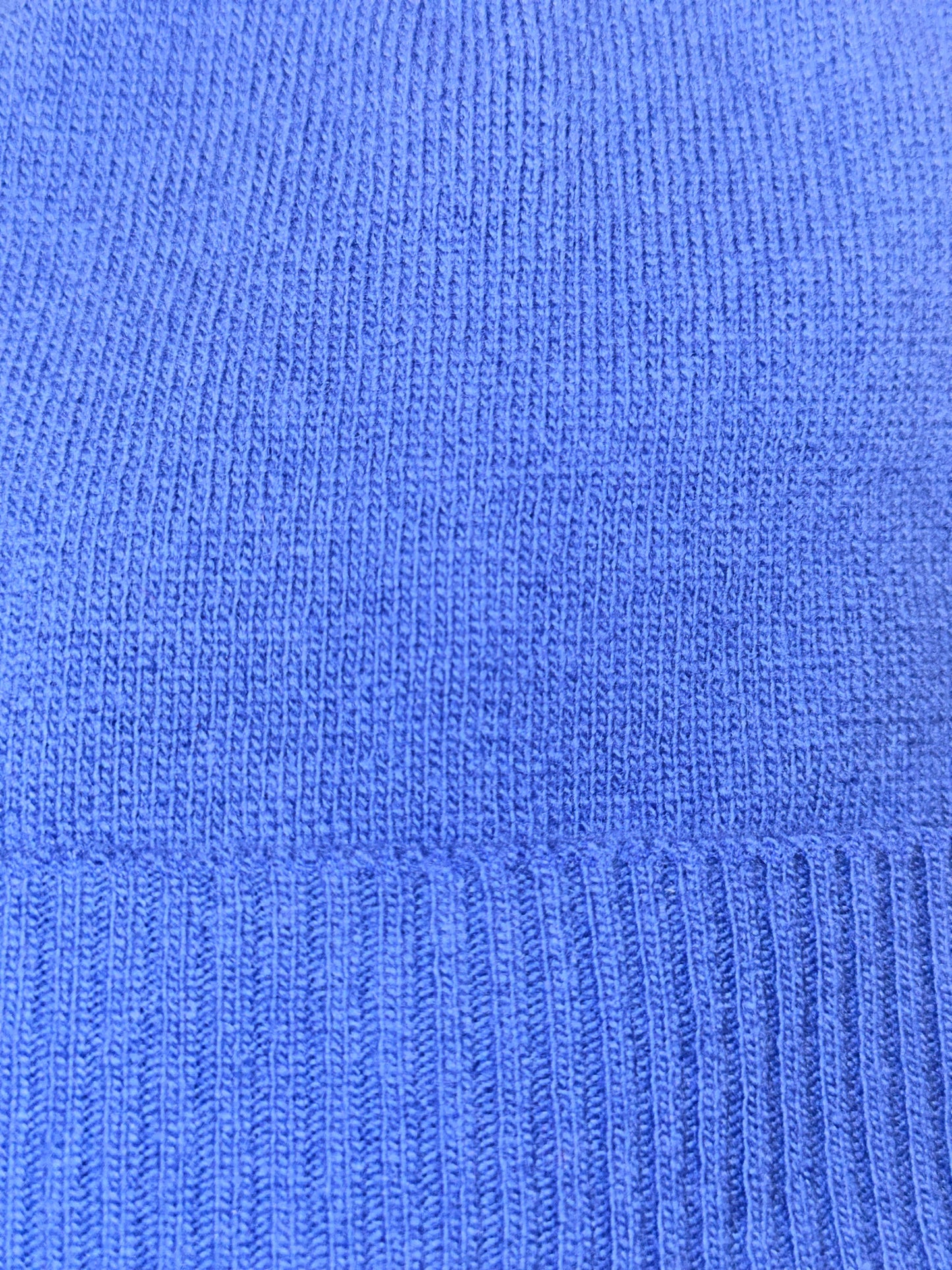 HAT IN PURE MERINO WOOL