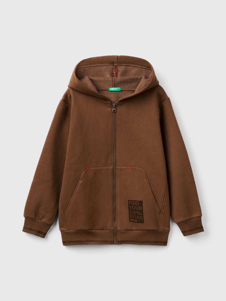 WARM HOODIE WITH PRINT