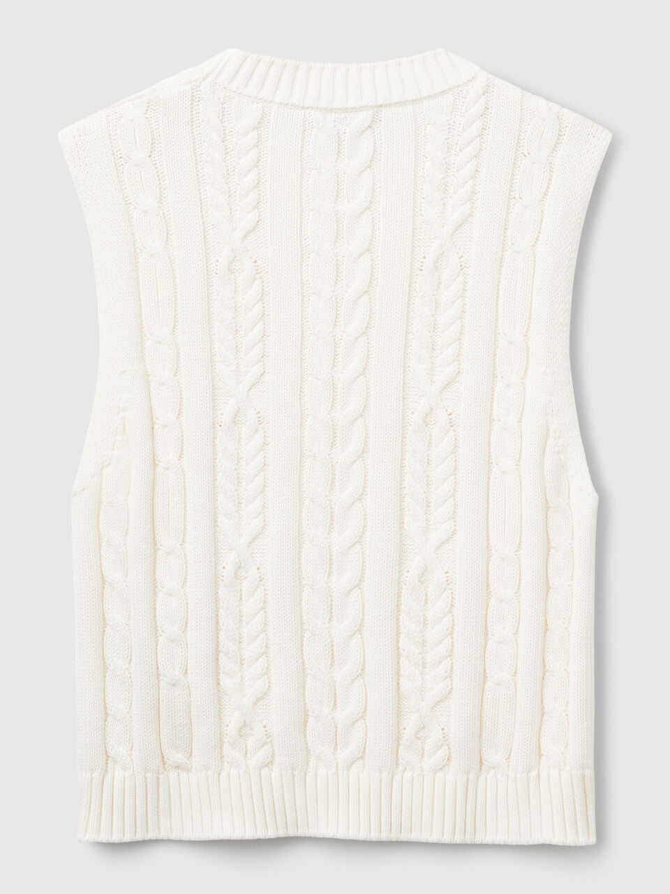 CROPPED BRAIDED VEST