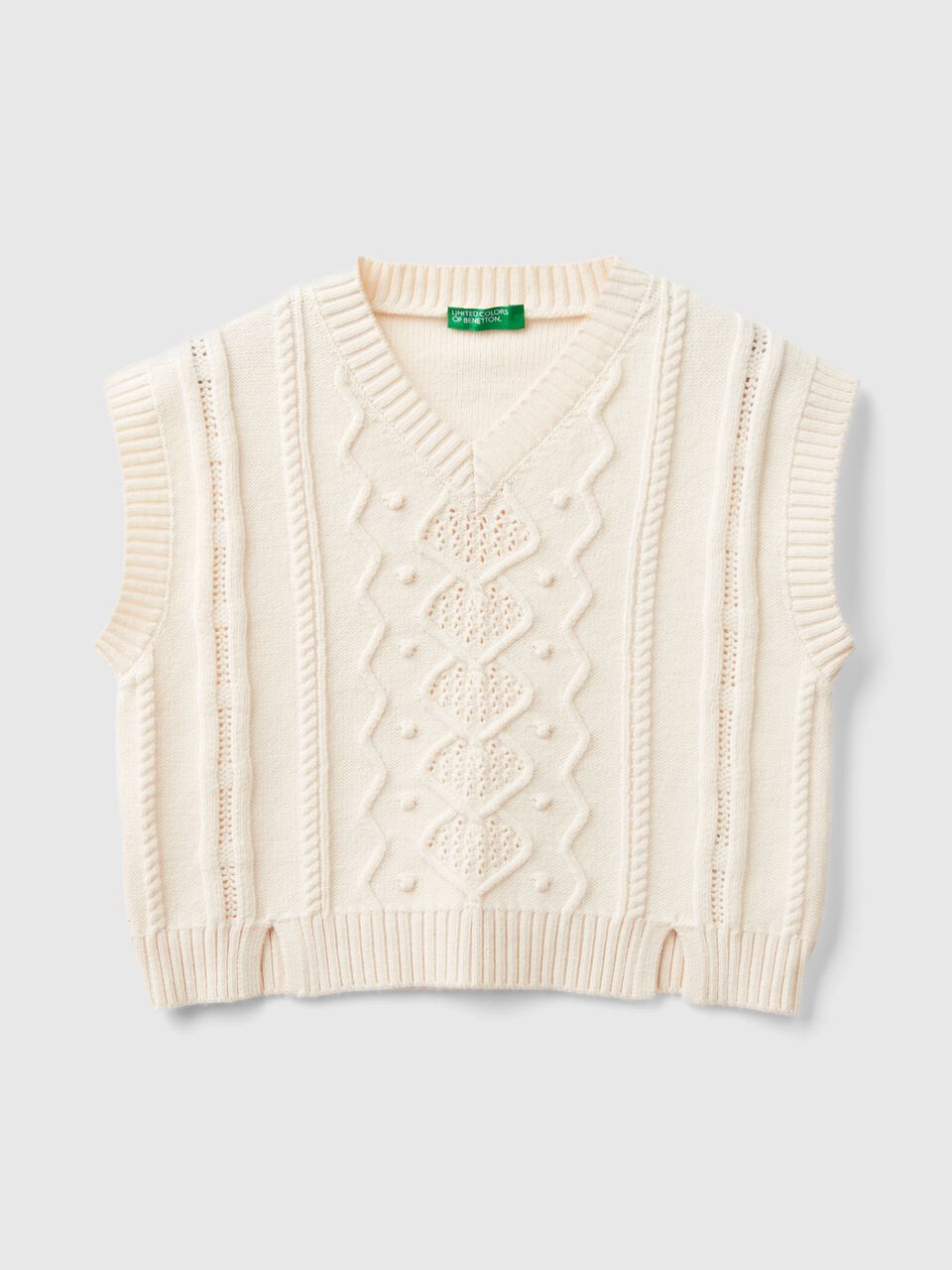KNIT VEST