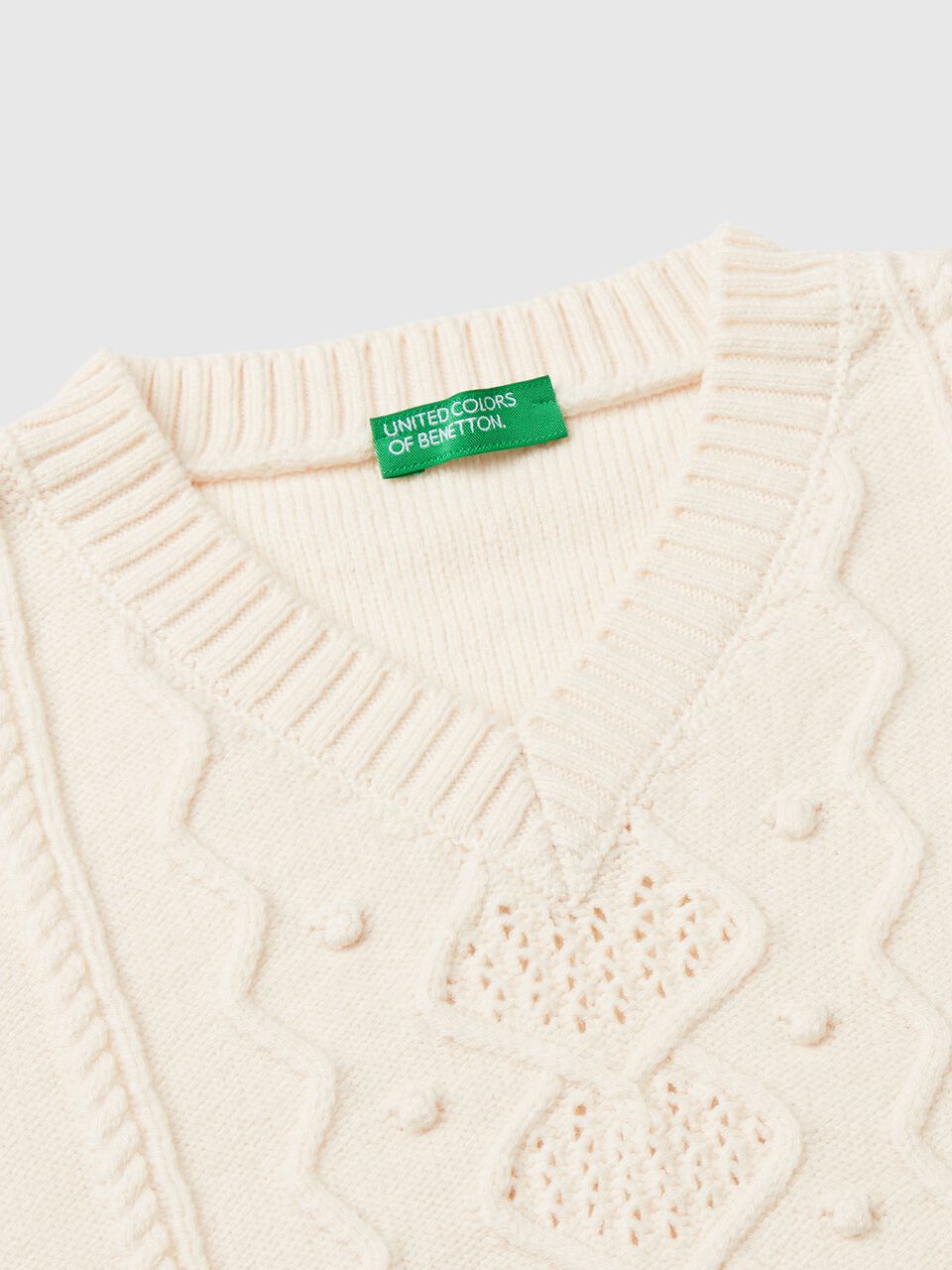 KNIT VEST
