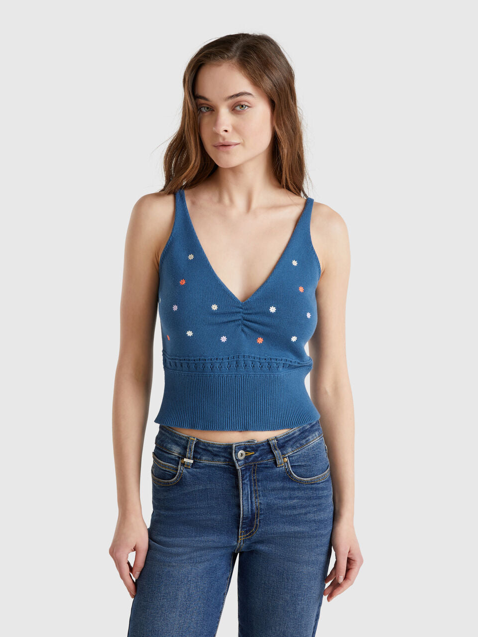KNITTED TANK TOP WITH FLOWER EMBROIDERY