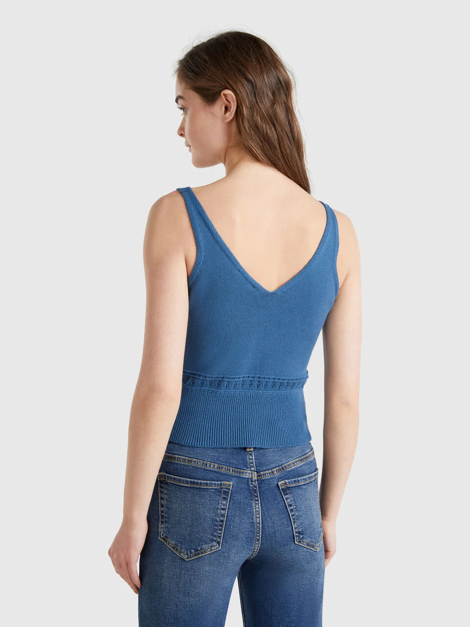 KNITTED TANK TOP WITH FLOWER EMBROIDERY