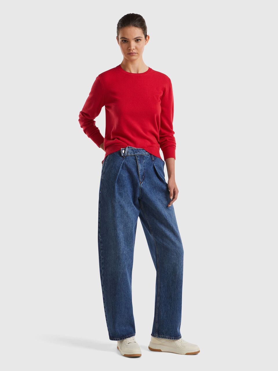 OVERSIZED FIT JEANS