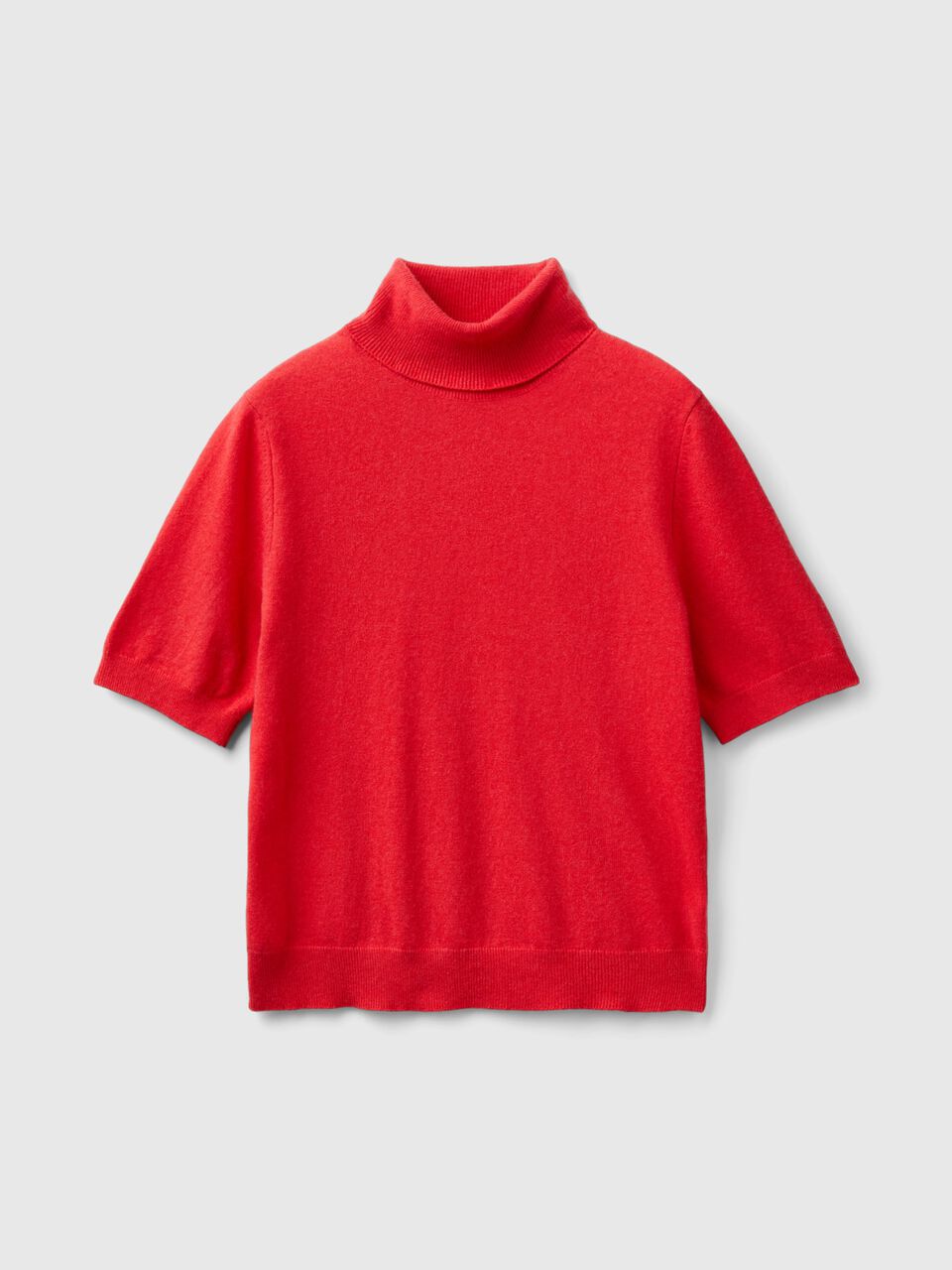 CAMEL SHORT SLEEVE TURTLENECK IN CASHMERE BLEND