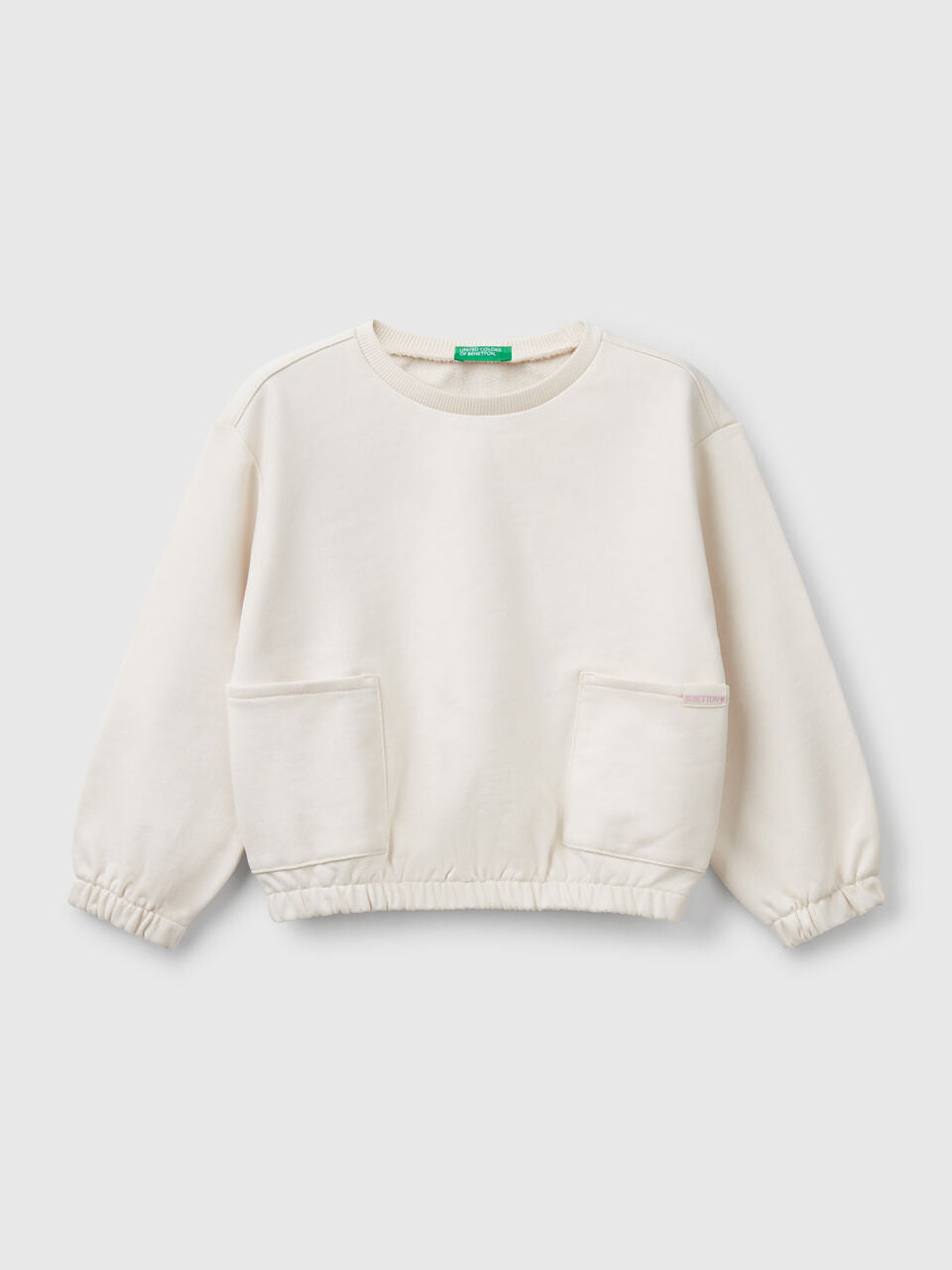SWEATSHIRT WITH POCKETS