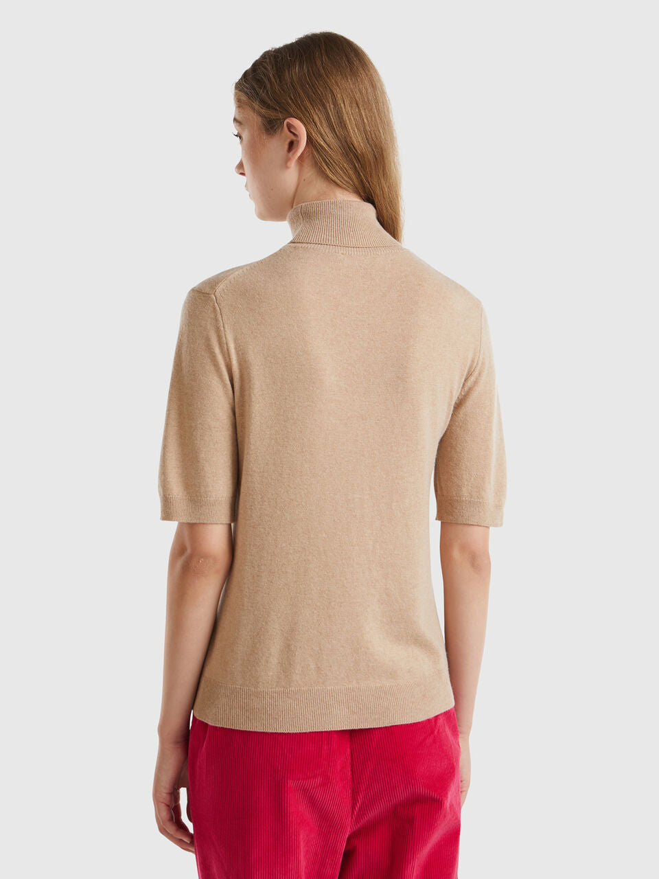 CAMEL SHORT SLEEVE TURTLENECK IN CASHMERE BLEND