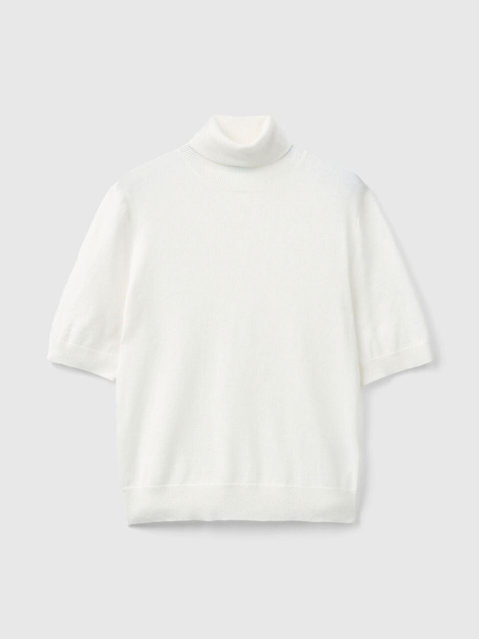 CAMEL SHORT SLEEVE TURTLENECK IN CASHMERE BLEND