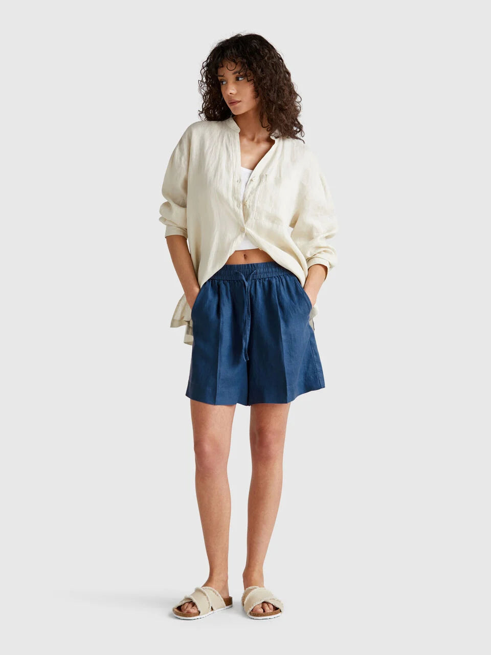 SHORTS WITH DRAWSTRING IN PURE LINEN