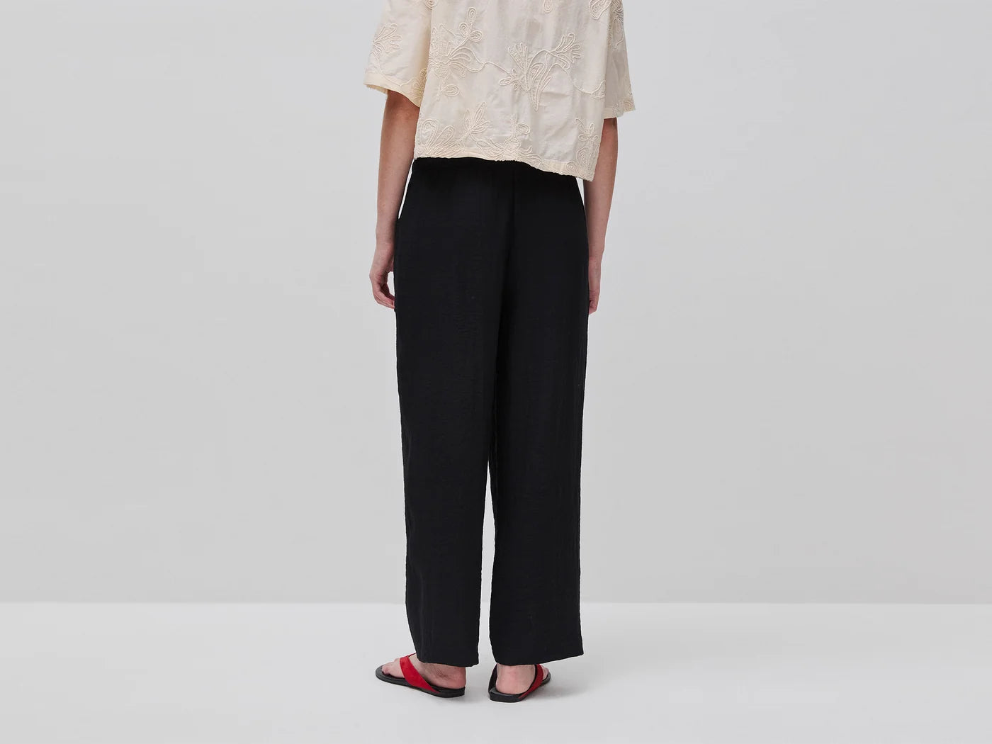 DRAWSTRING TROUSERS