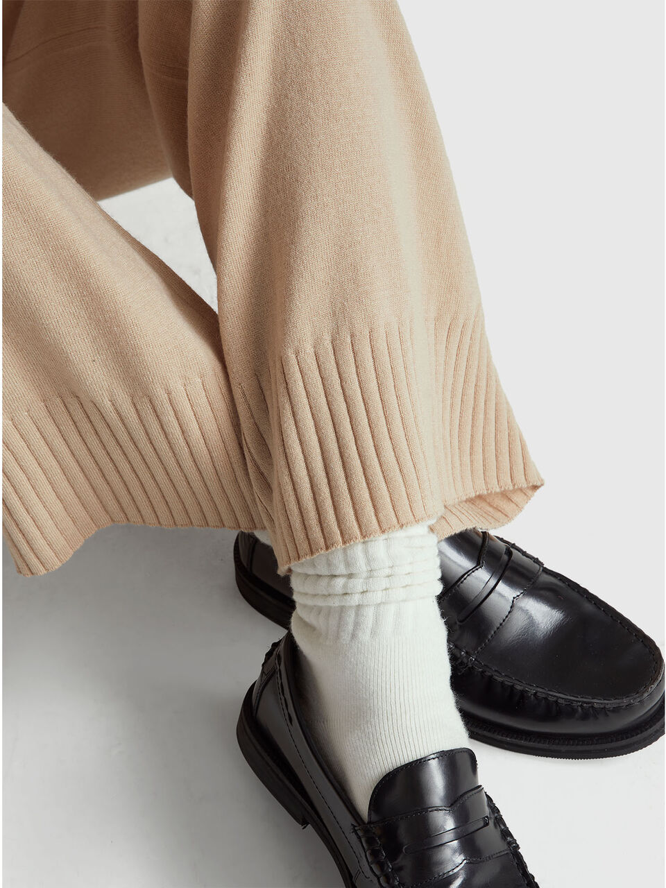 BEIGE WIDE PANTS IN WOOL AND CASHMERE BLEND