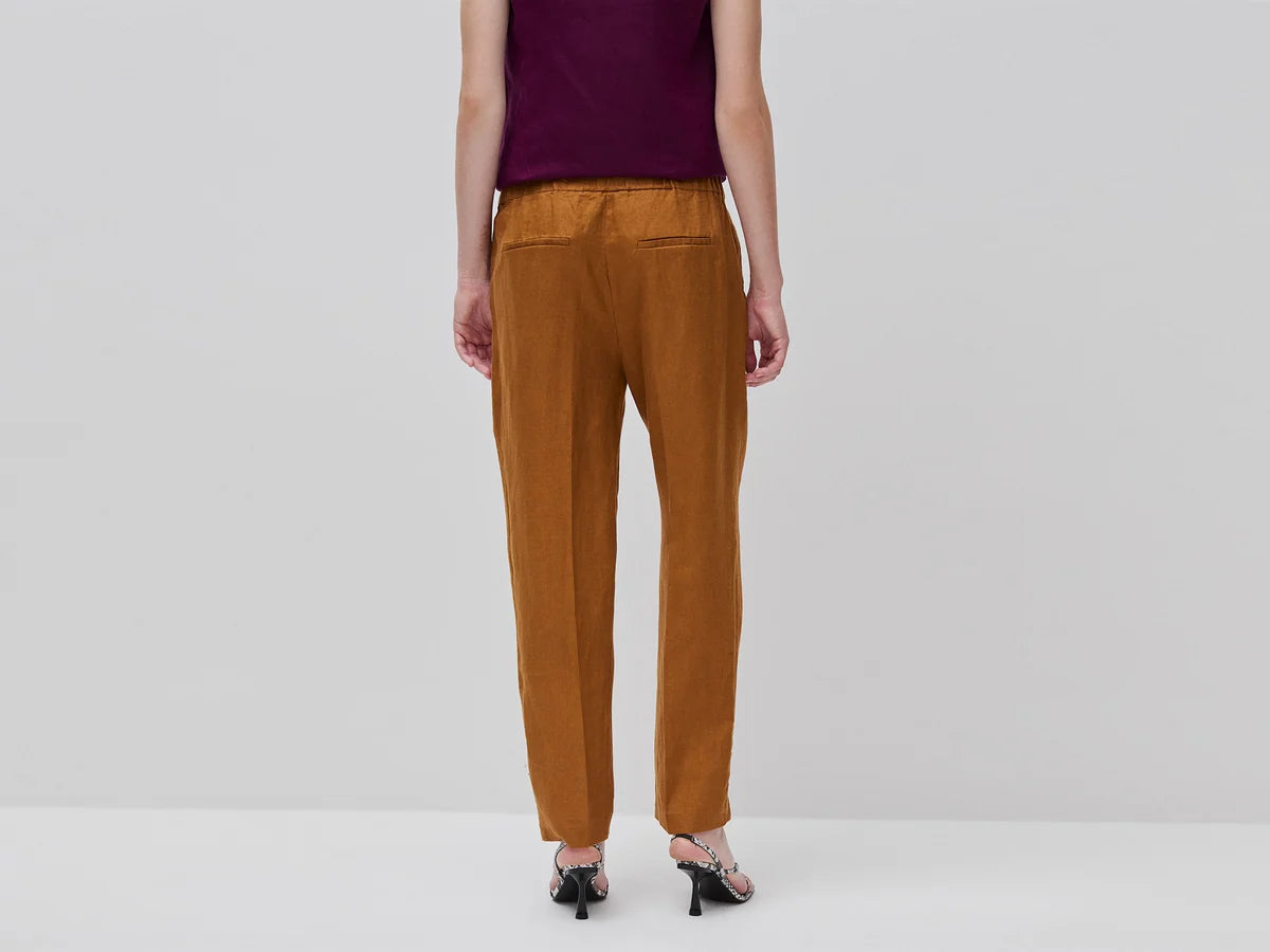 CARROT FIT TROUSERS IN PURE LINEN