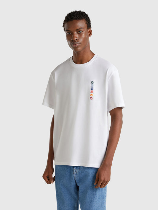 OVERSIZED T-SHIRT WITH PATCH