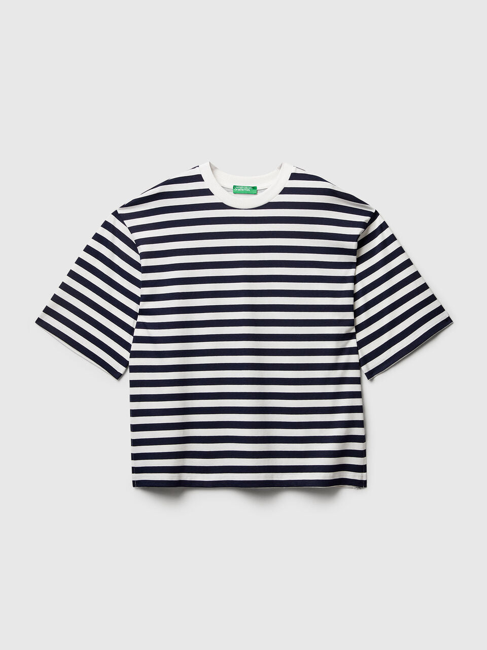 OVERSIZED STRIPED T-SHIRT