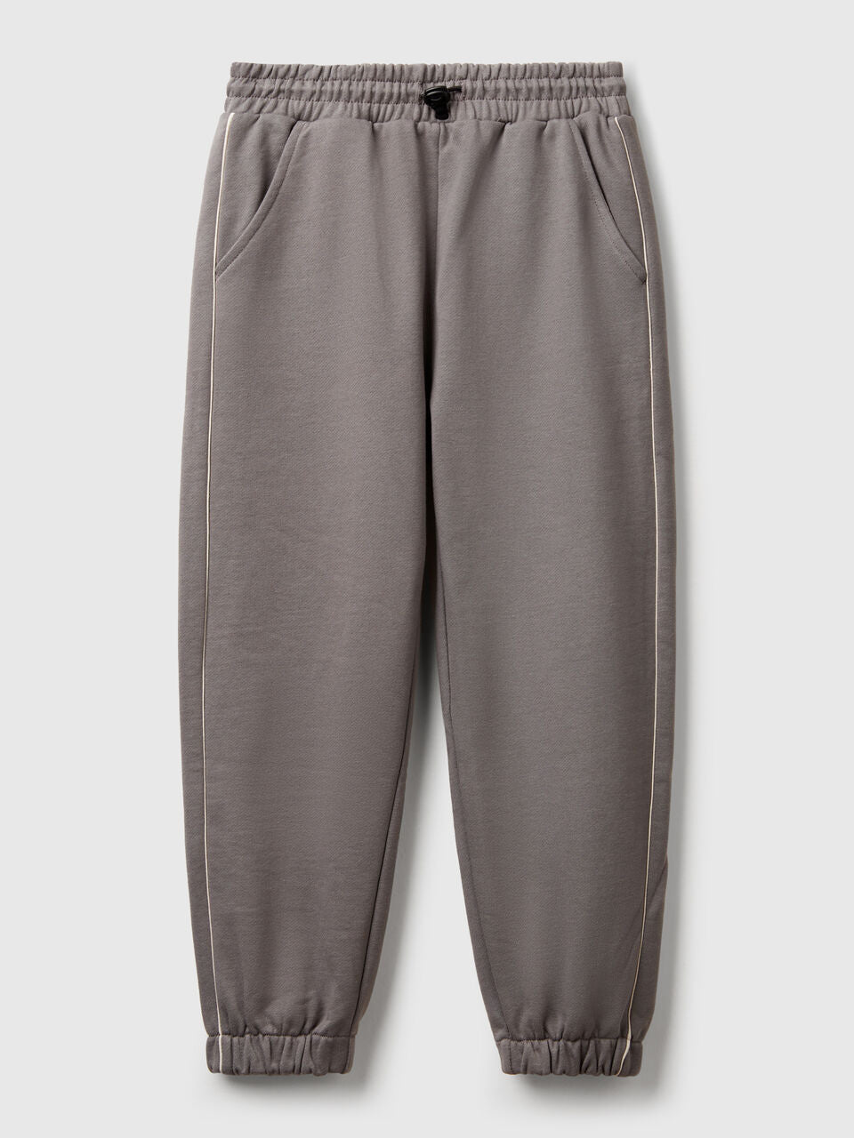 SWEATPANTS WITH PIPE