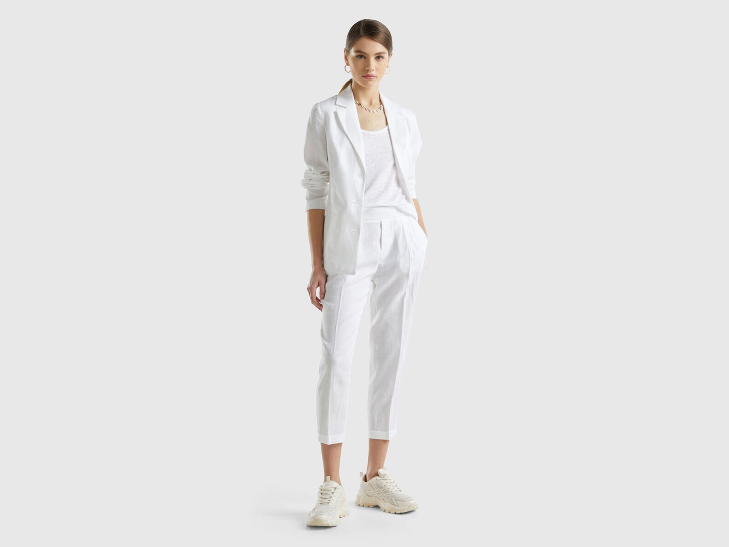 CROPPED TROUSERS IN 100% LINEN