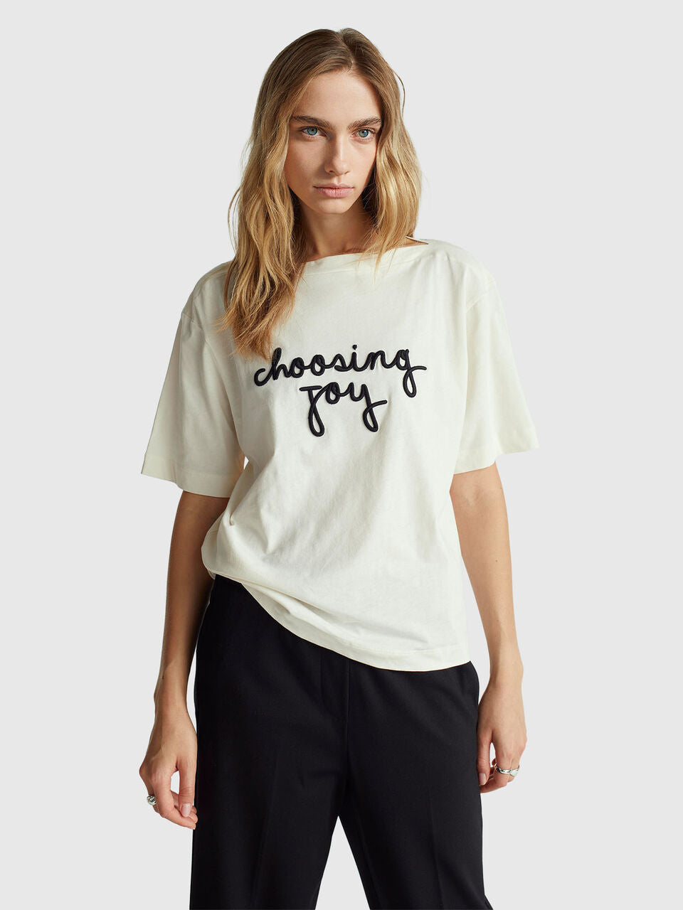 T-SHIRT WITH EMBROIDERED SLOGAN