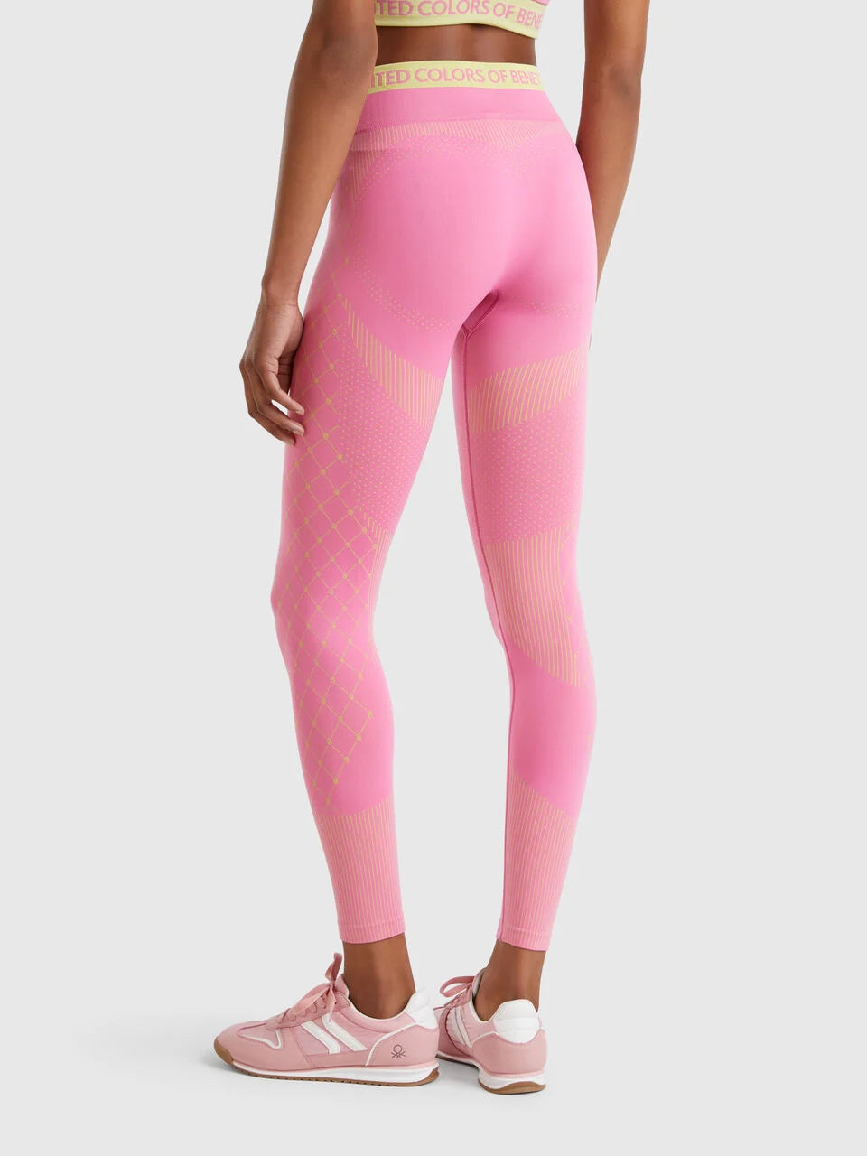 SEAMLESS SPORTS LEGGINGS