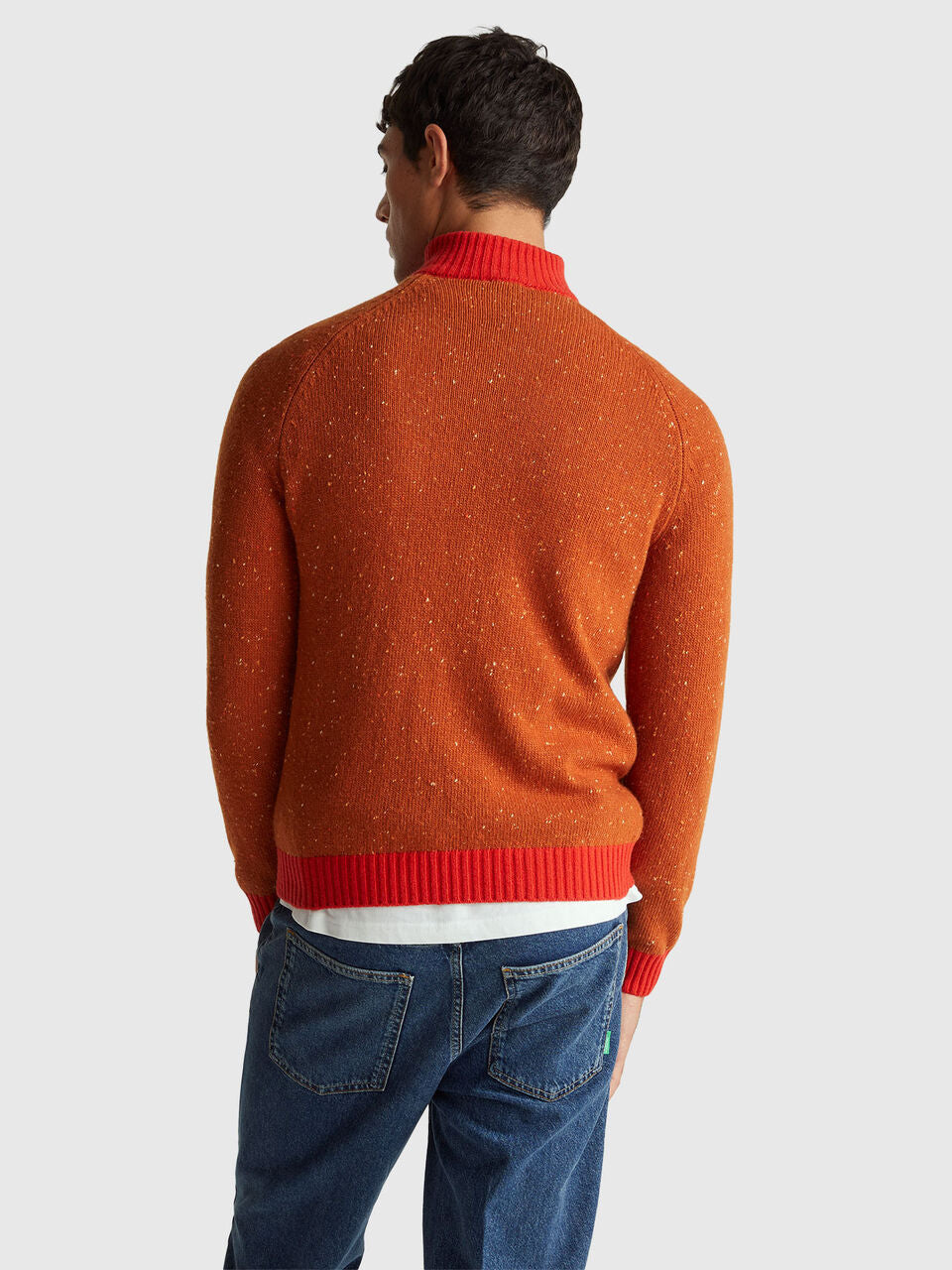 STRANGER THINGS WOLF SWEATER
