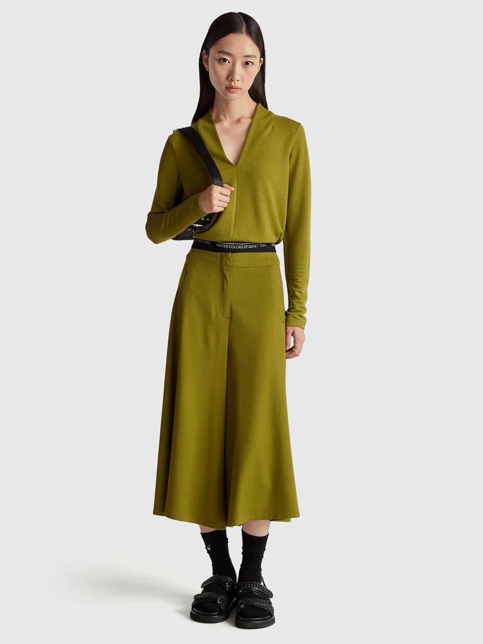 CREPE T-SHIRT WITH V-NECK