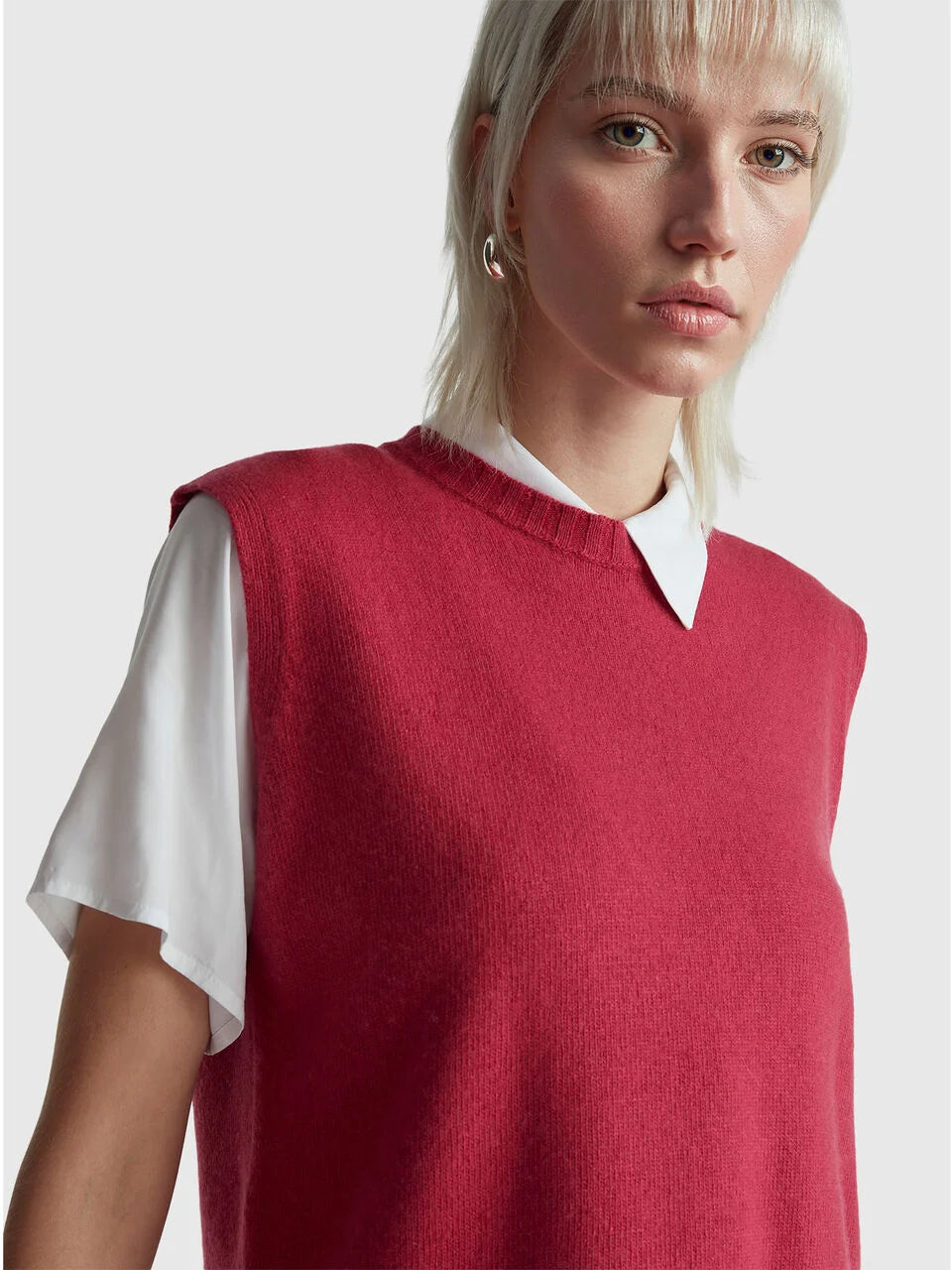 VEST IN WOOL AND VISCOSE BLEND
