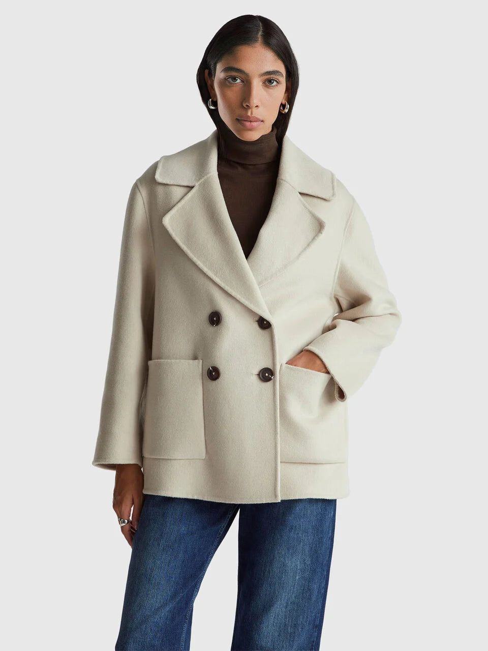 DOUBLE-BREASTED COAT IN WOOL BLEND