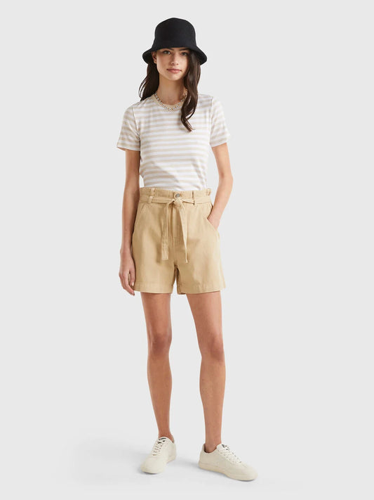 BERMUDAS WITH WIDE LEG