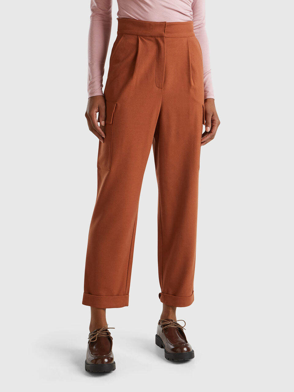 CARGO TROUSERS IN VISCOSE BLEND