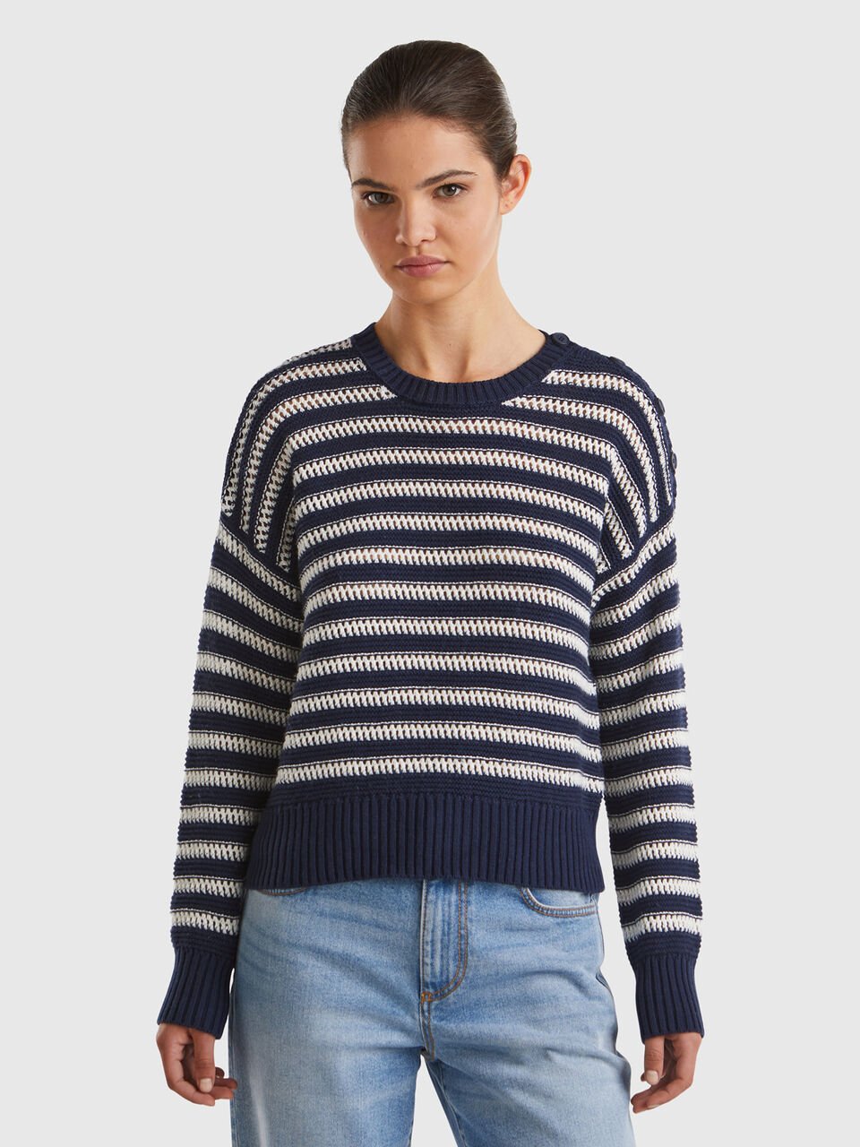 STRIPED BOXY FIT SWEATER