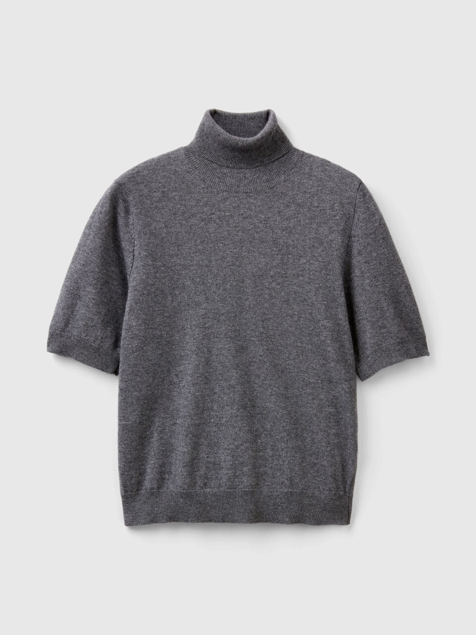 CAMEL SHORT SLEEVE TURTLENECK IN CASHMERE BLEND