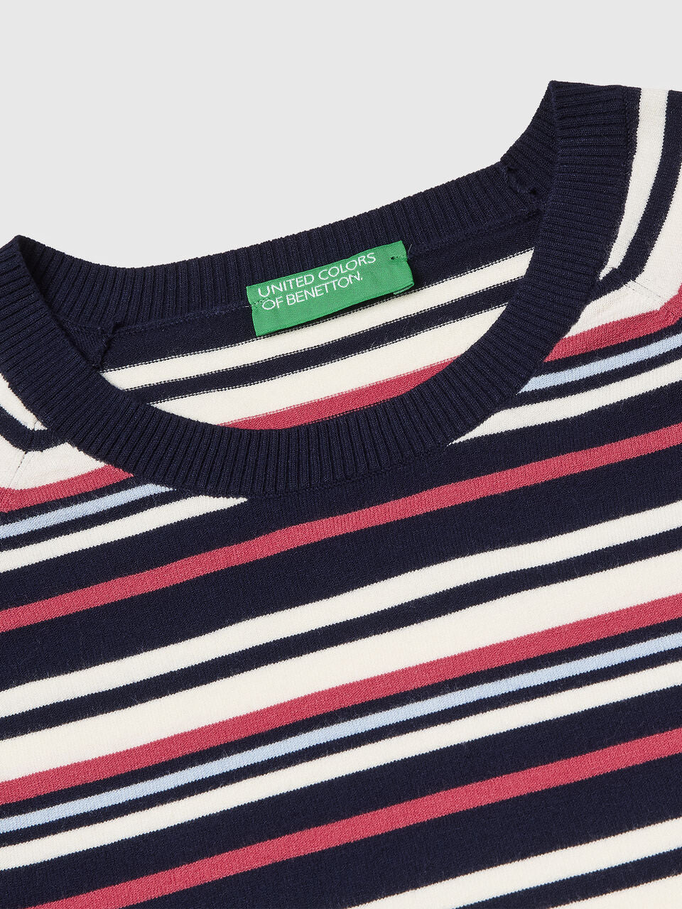 STRIPED SHORT-SLEEVED SWEATER