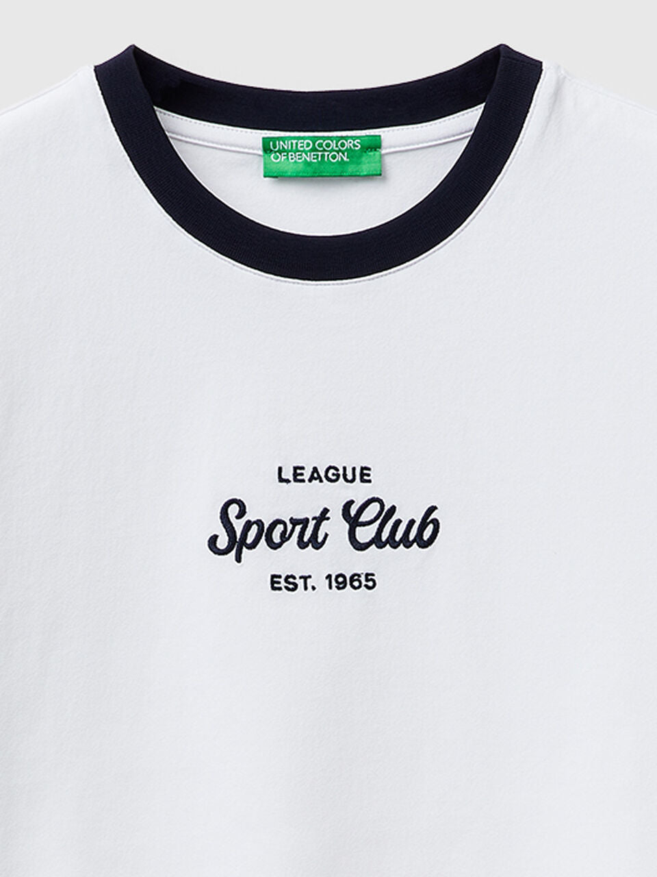 T-SHIRT WITH EMBROIDERED CREST