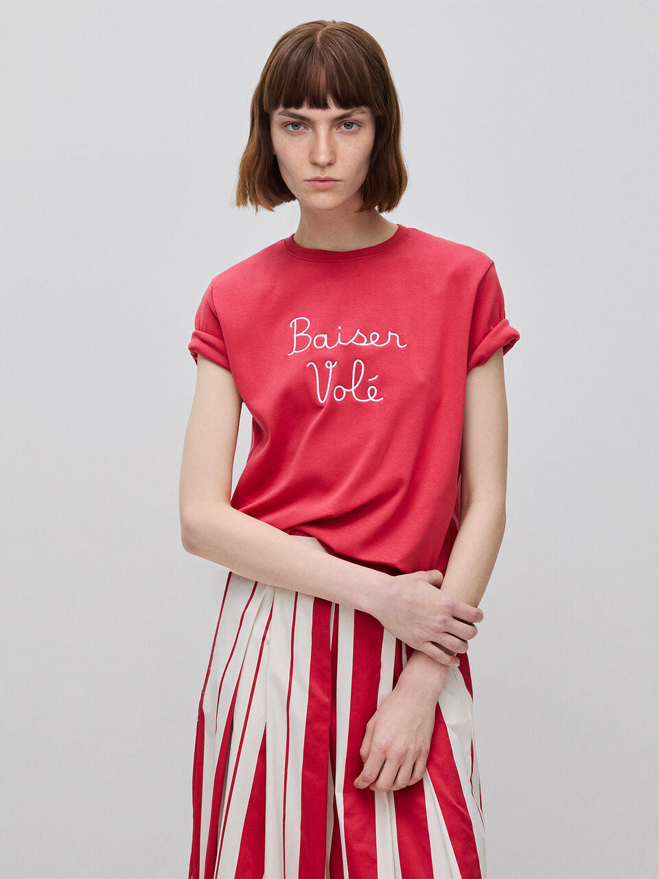 T-SHIRT WITH EMBROIDERED WRITING